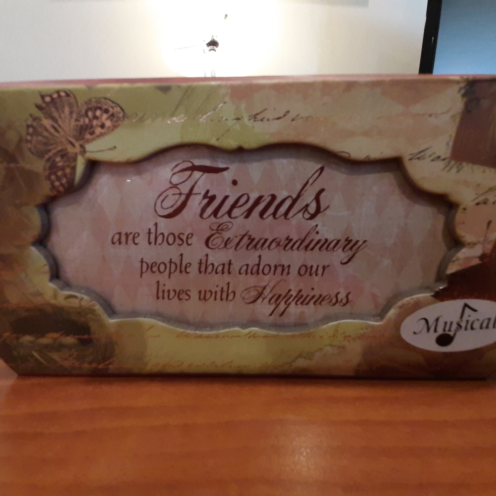 Belle Papier Friend Music Box